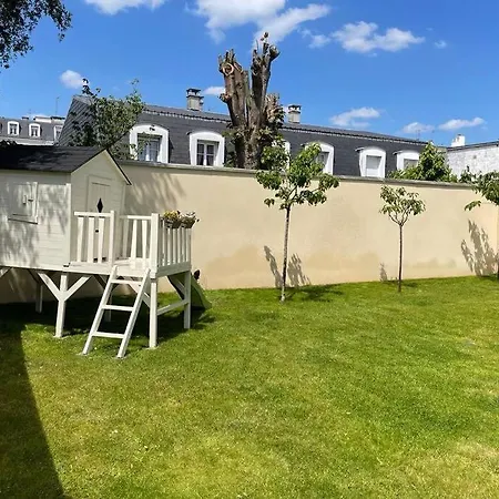 La Des Quais De Seine Et Jacuzzi Prox Paris Villa